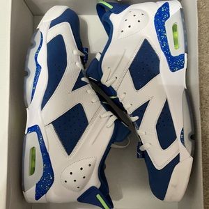 Air Jordan Retro 6 low